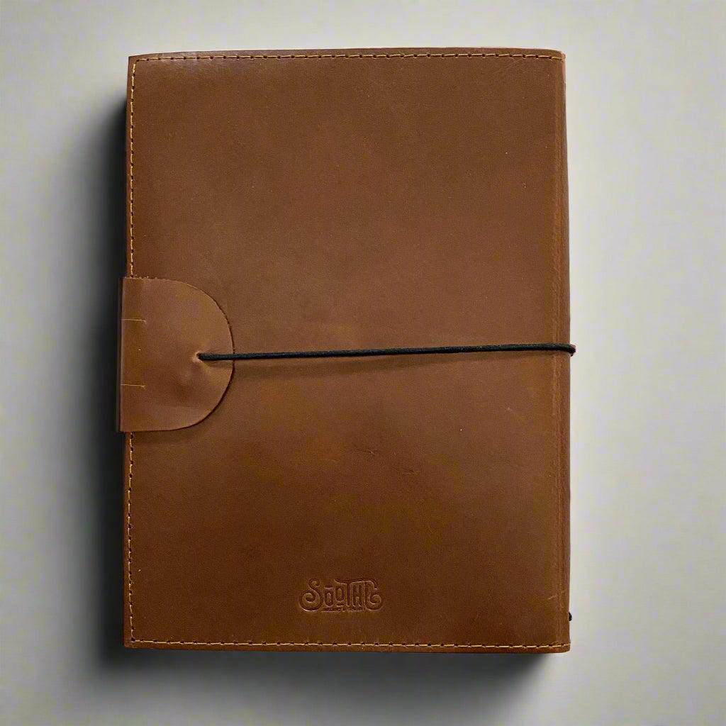 Soothi A5 Refillable Leather Traveler's Journal - Classic Design with Pockets, Pen Slot & Tree-Free Paper